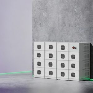 FoxESS CQ16 — стійка CQ16 в інтерʼєрі